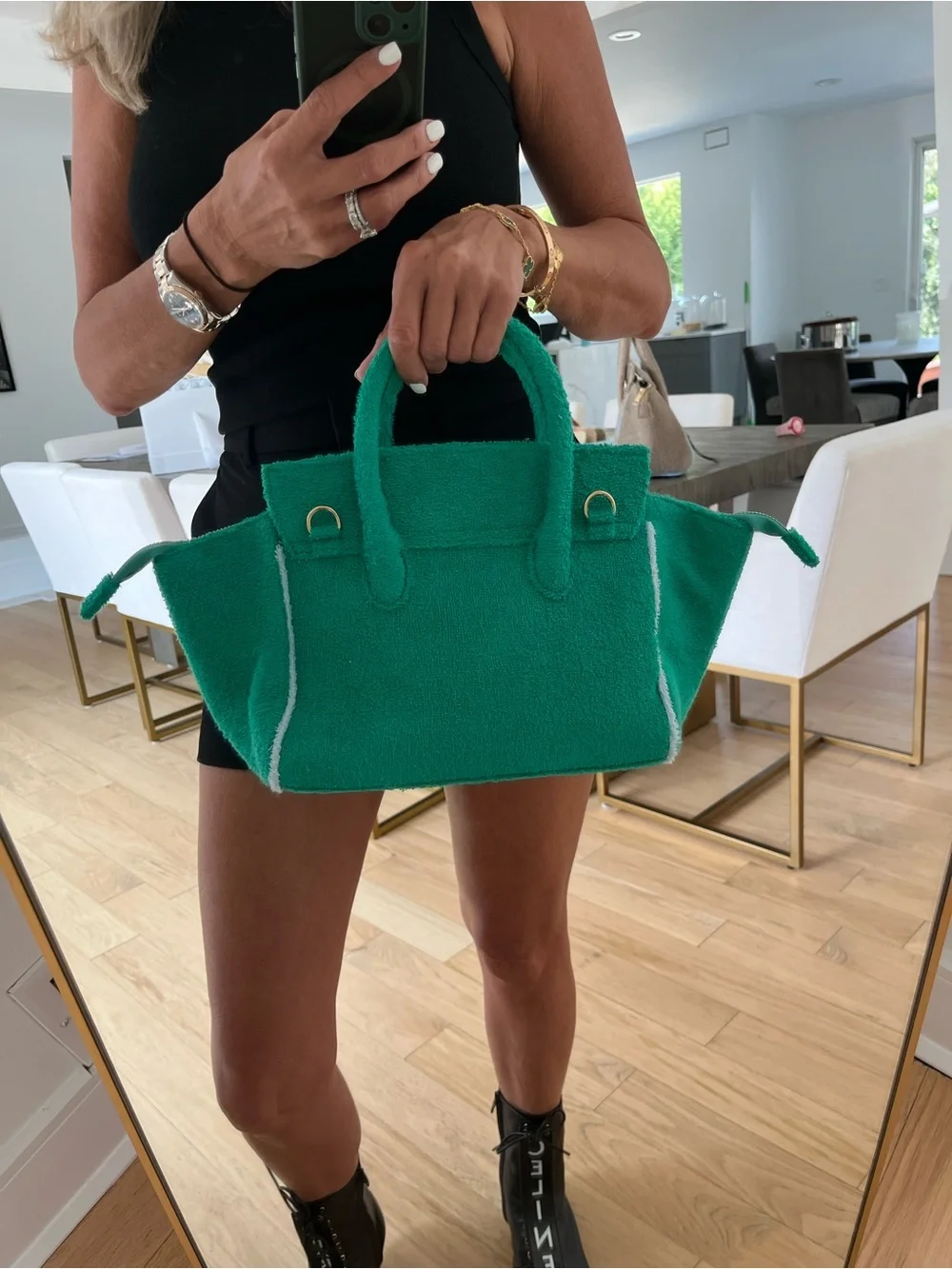 Green Textured Tote Bag with Tassel